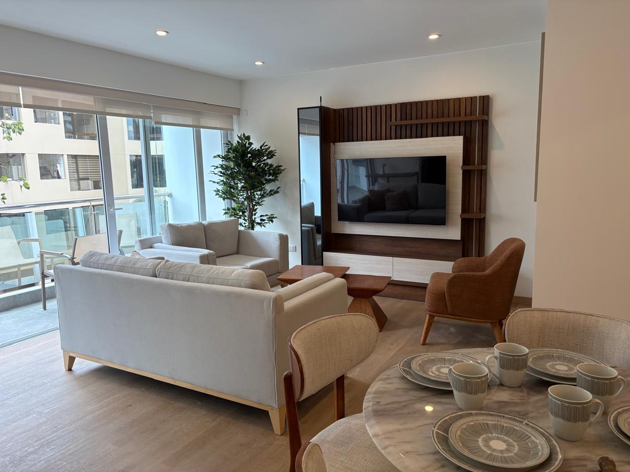 Sala panorámica — lista para vivir